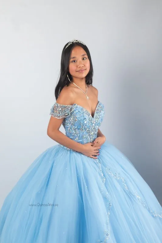 Celebra tu fiesta de debut filipino con nuestros vestidos de 15 años: ¡Perfectos para las jóvenes filipinas de 18 años en España!