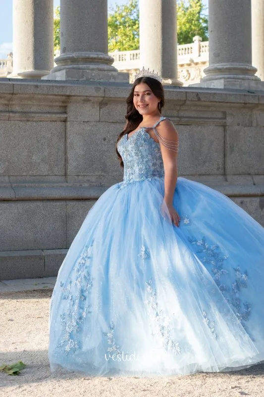 Explora la Magia de los Quince: Nuestra Nueva Colección de Vestidos de 15 Años te Espera en Madrid y Barcelona vestidos de 15 años azul con tirantes