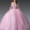 Vestido de Quinceañera rosa corte princesa con encaje y pedrería