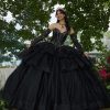 Vestido de 15 años Ariana Negro con plateado