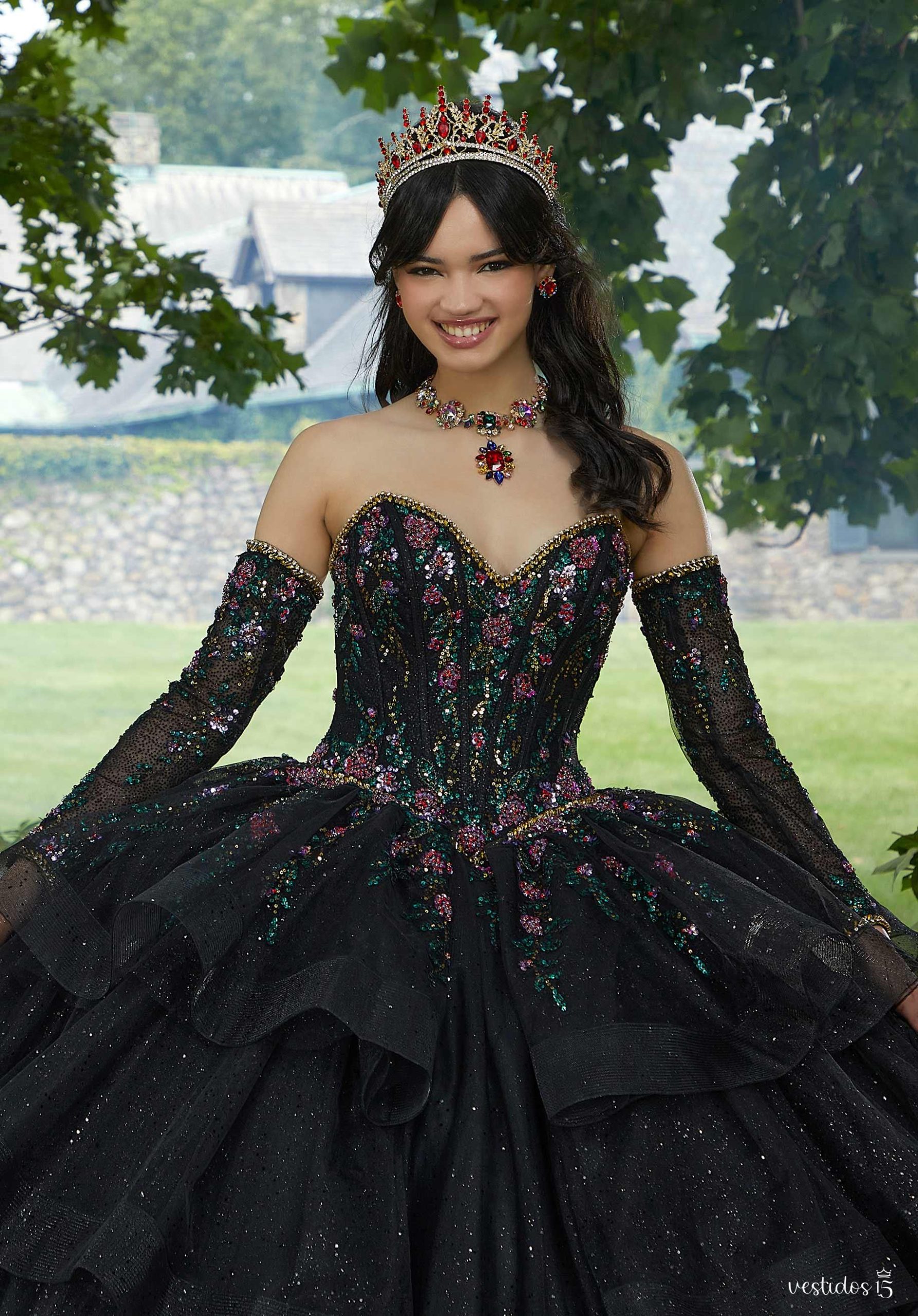 Alternative view of Vestido de 15 años Ariana Negro con plateado
