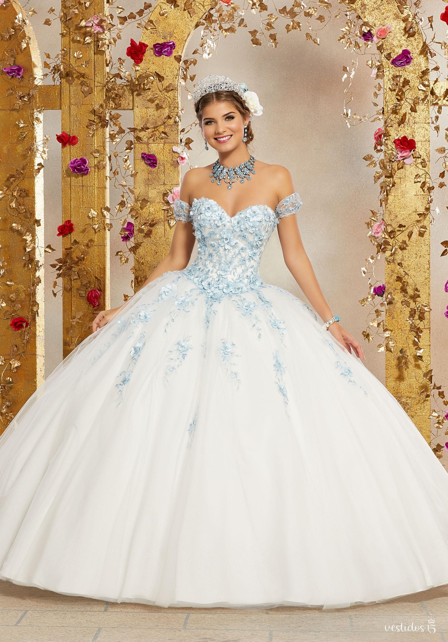 Vestido de 15 años Azucena Azul cielo