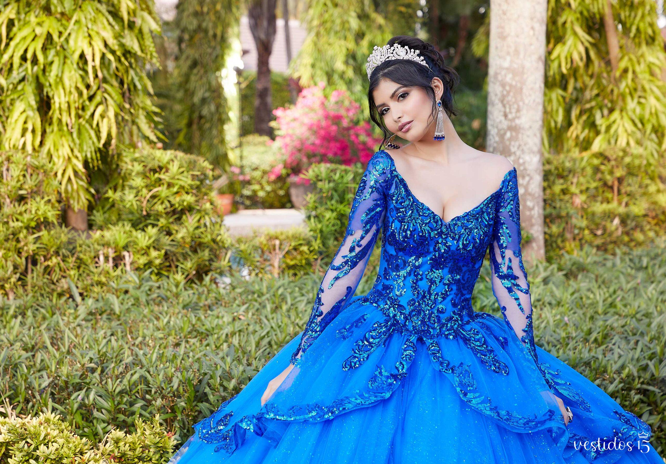 Alternative view of Vestido de 15 años Adela Azul