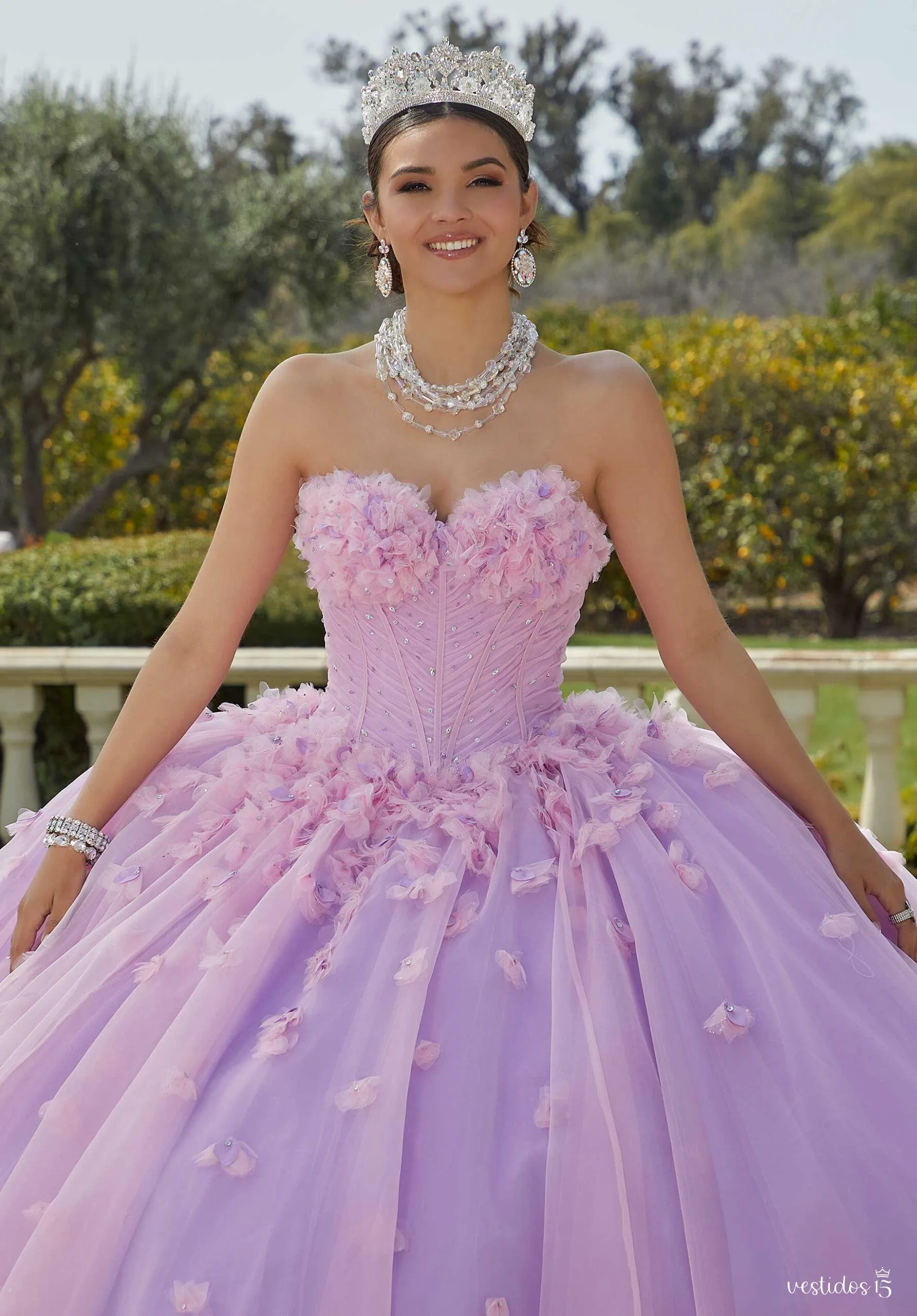 Vestido de 15 años Alondra Lila - Imagen 3