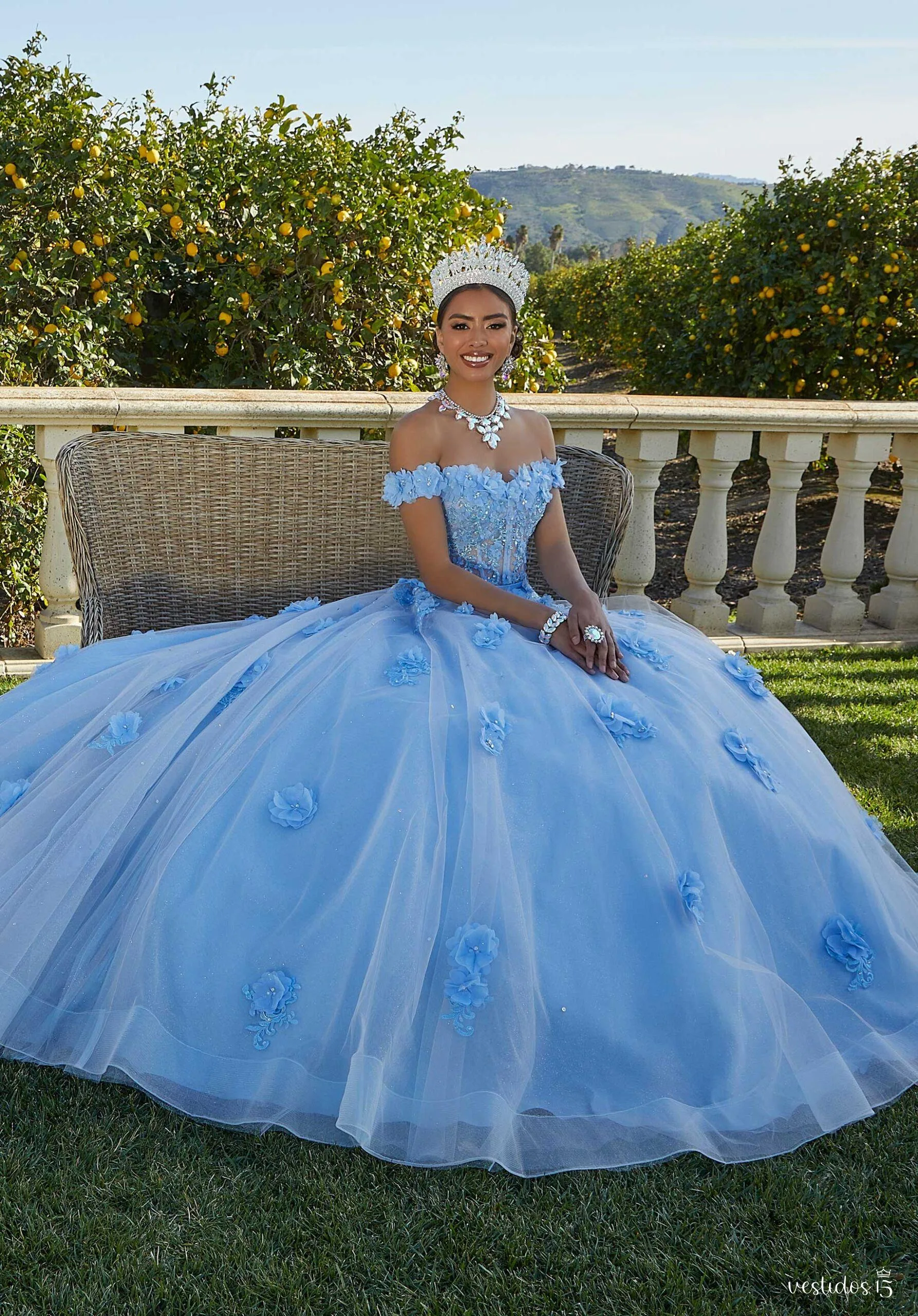 Vestido 15 azul arely de Vestidos15 — calidad y estilo para ocasiones especiales