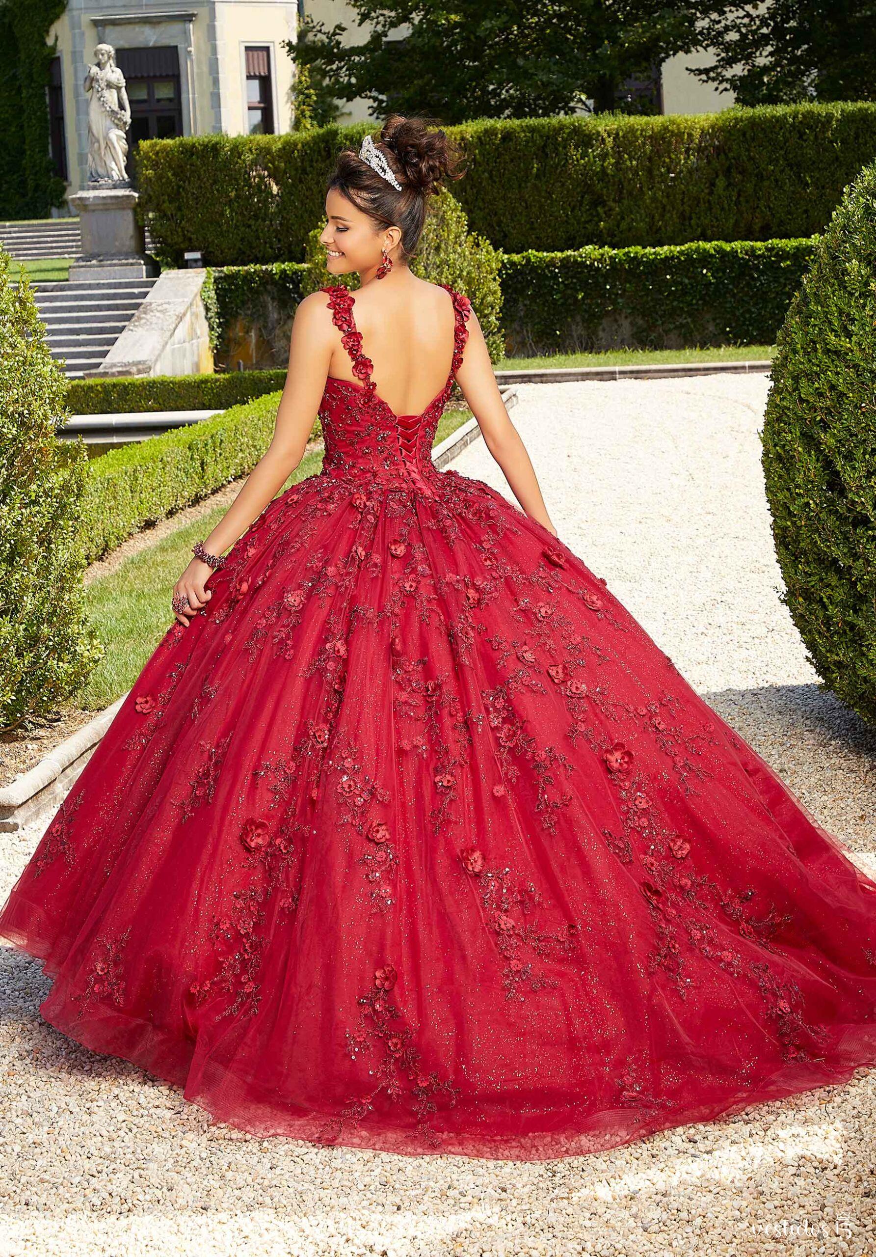 Alternative view of Vestido de 15 años Arianna Rojo