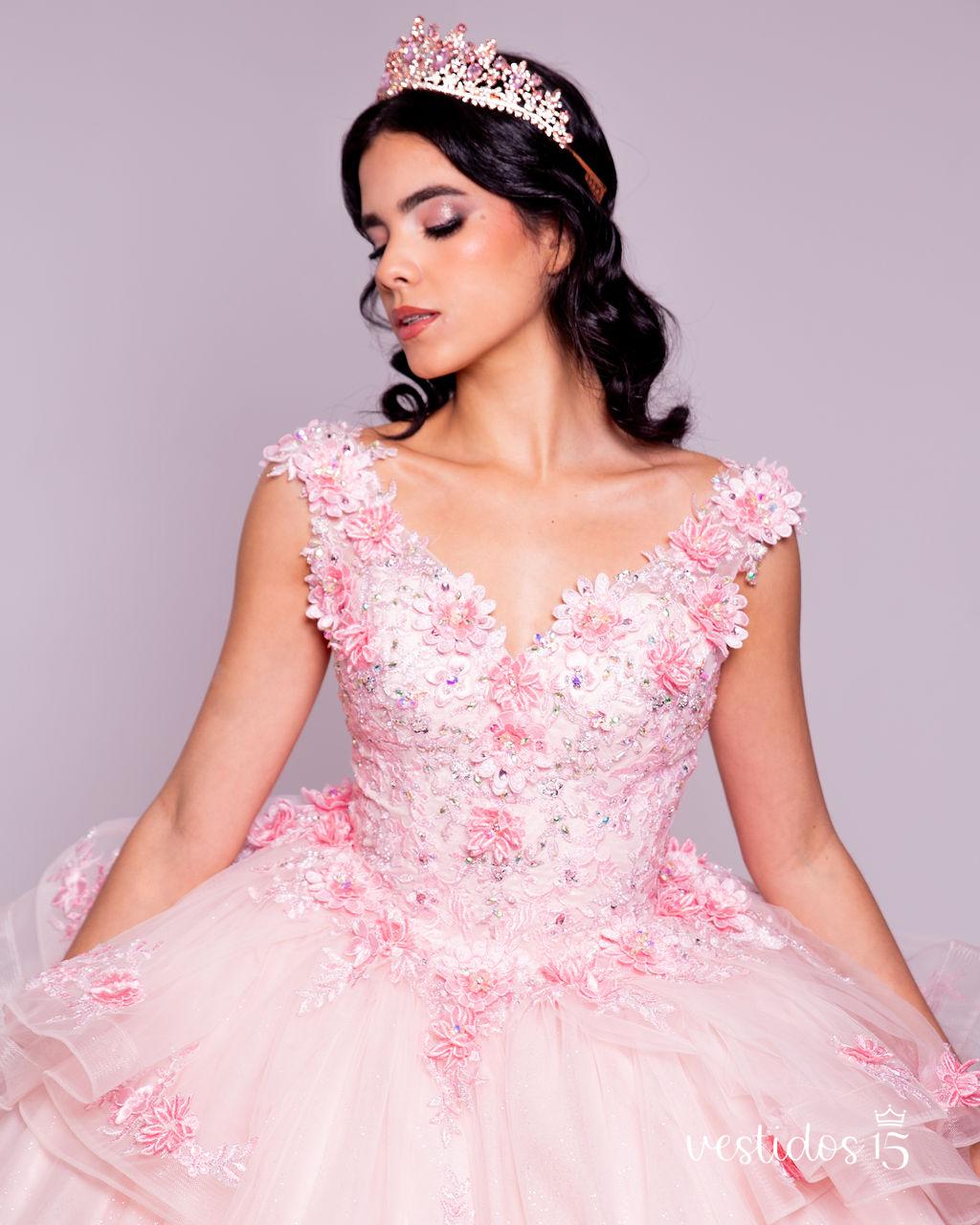 Vestido de 15 años con close