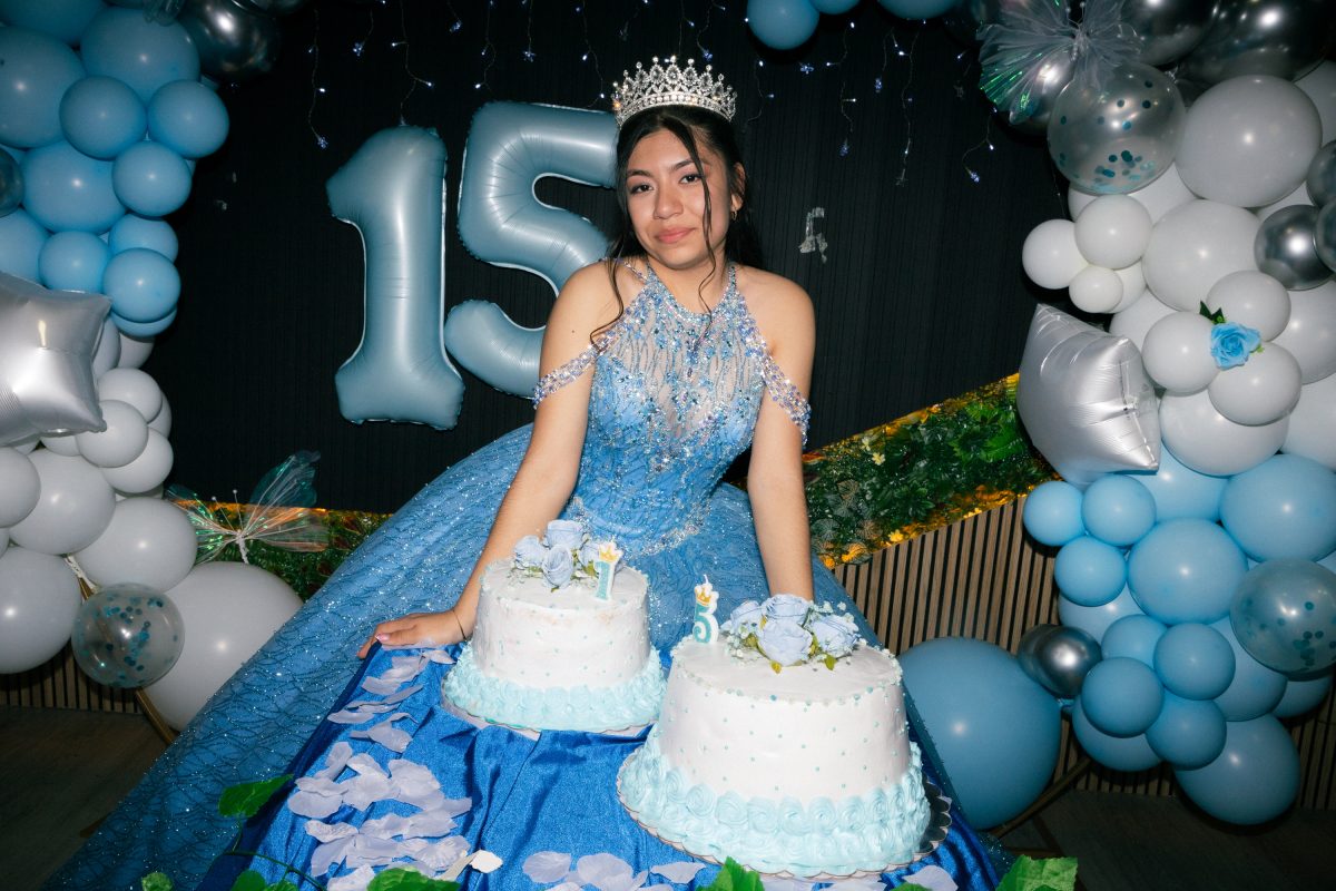 🎉 Continúa la increíble tradición de tus XV Años en España 🎉