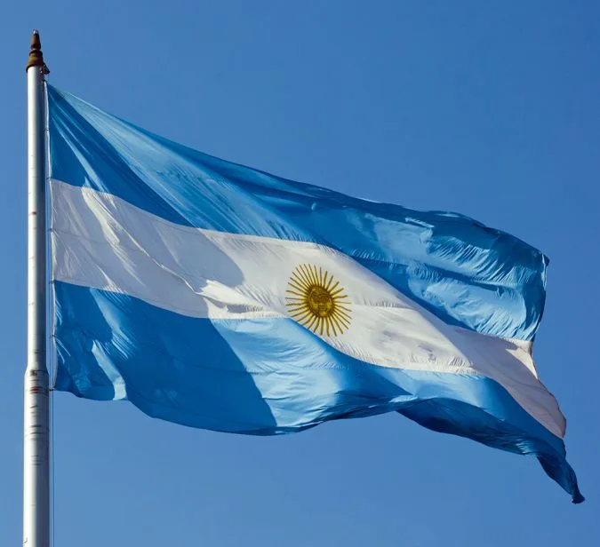 🎉 Datos que no sabías sobre los 15 años en Latinoamérica (y que te harán reír) 🎉 Datos que no sabías sobre los 15 años en Latinoamérica (y que te harán reír)