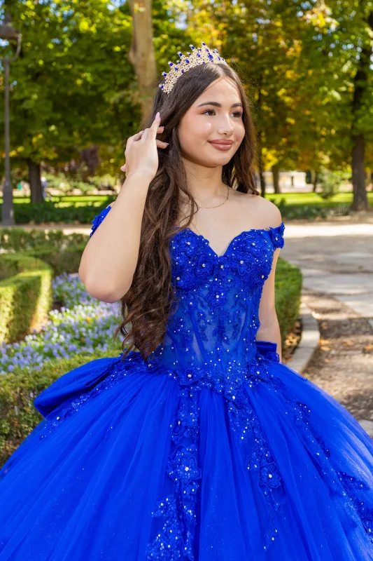 Quinceañeras Latinas en Miami: Celebra tus XV Años y Comparte tu Cultura Quinceañeras Latinas en Miami: Celebra tus XV Años y Comparte tu Cultura