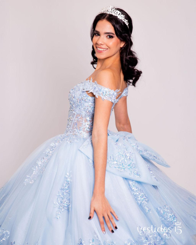 ✨ Vestidos de Quinceañera con Brillos: Perfectos para tus 15 Años
