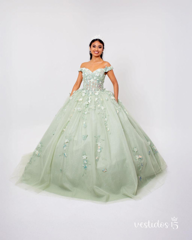 Vestidos de 15 Años Verde vs Rosa: 8 ideas de looks inolvidables para tu gran día