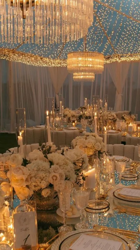 Temáticas de Fiesta y Vestido Perfecto: Ideas para quinceañeras con estilo Temáticas de Fiesta y Vestido Perfecto: Ideas para quinceañeras con estilo