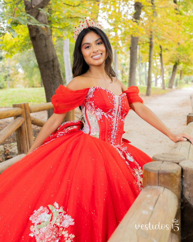 Colores de vestidos de 15 años y su significado: elige el que represente tu personalidad Colores de vestidos de 15 años y su significado: elige el que represente tu personalidad