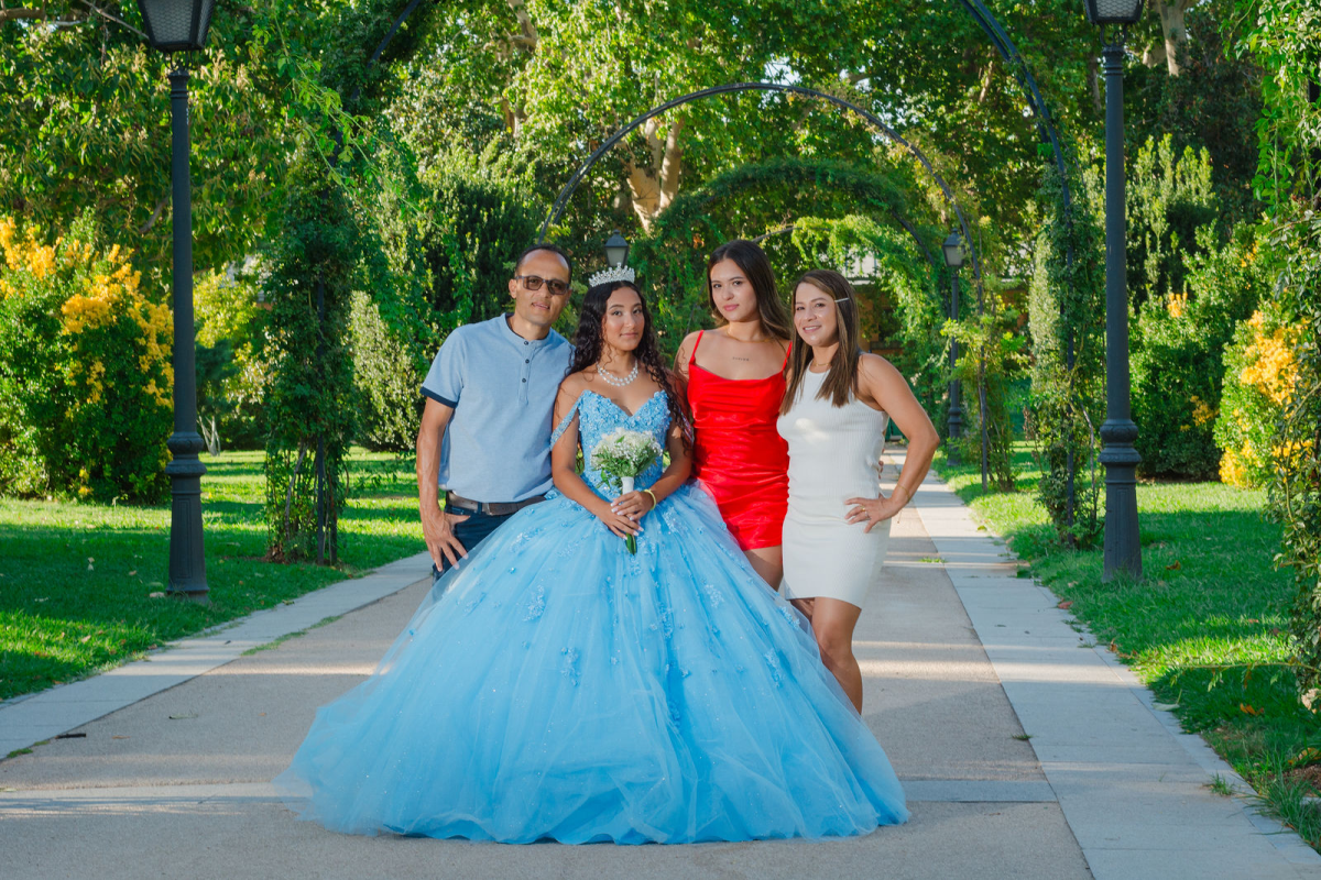 El vestido de 15 años: lo que los padres deben tener en cuenta al elegirlo El vestido de 15 años: lo que los padres deben tener en cuenta al elegirlo