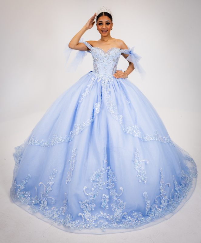 7 vestidos de 15 años en color azul: tendencias 2026