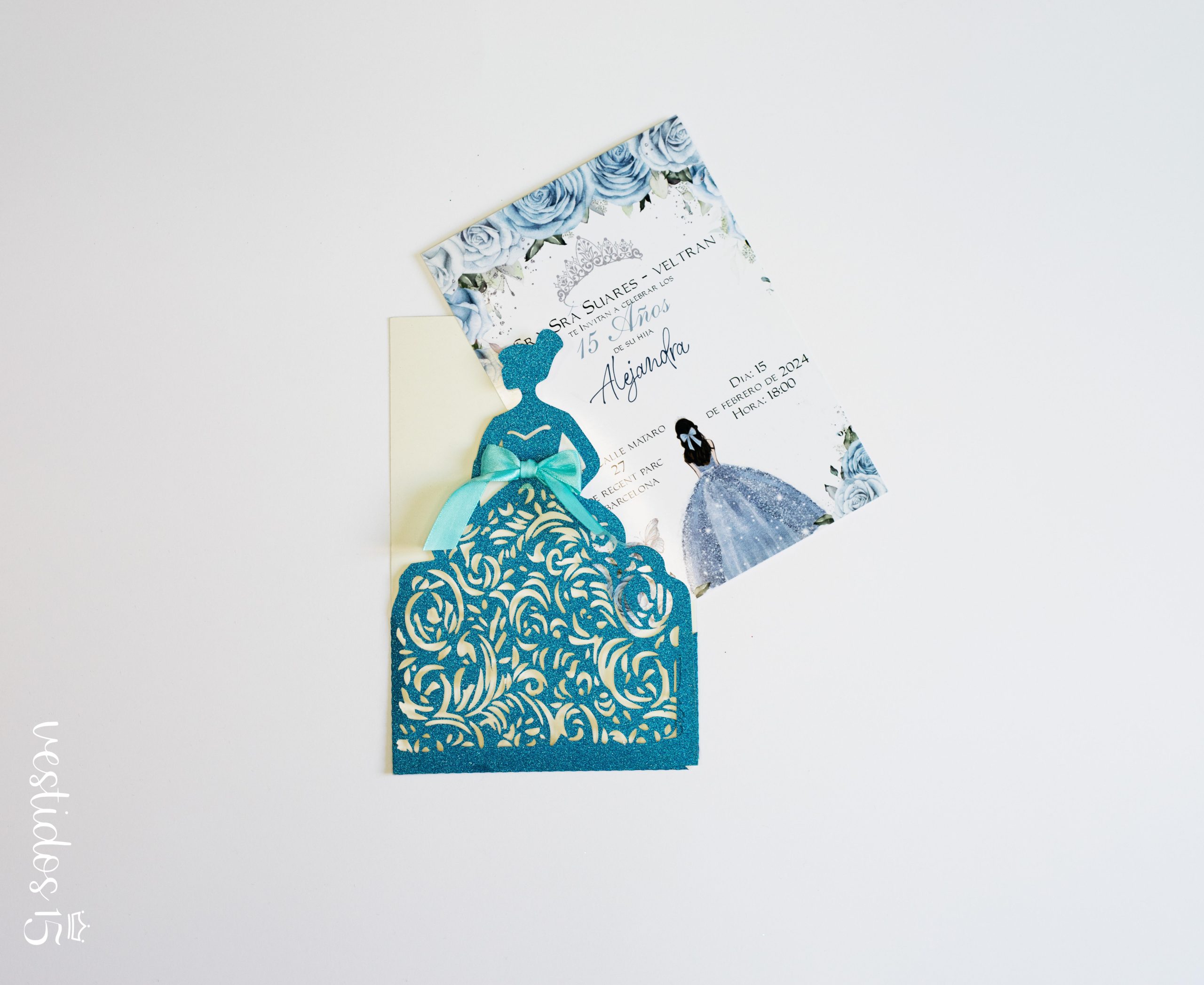 Invitación troquelada azul