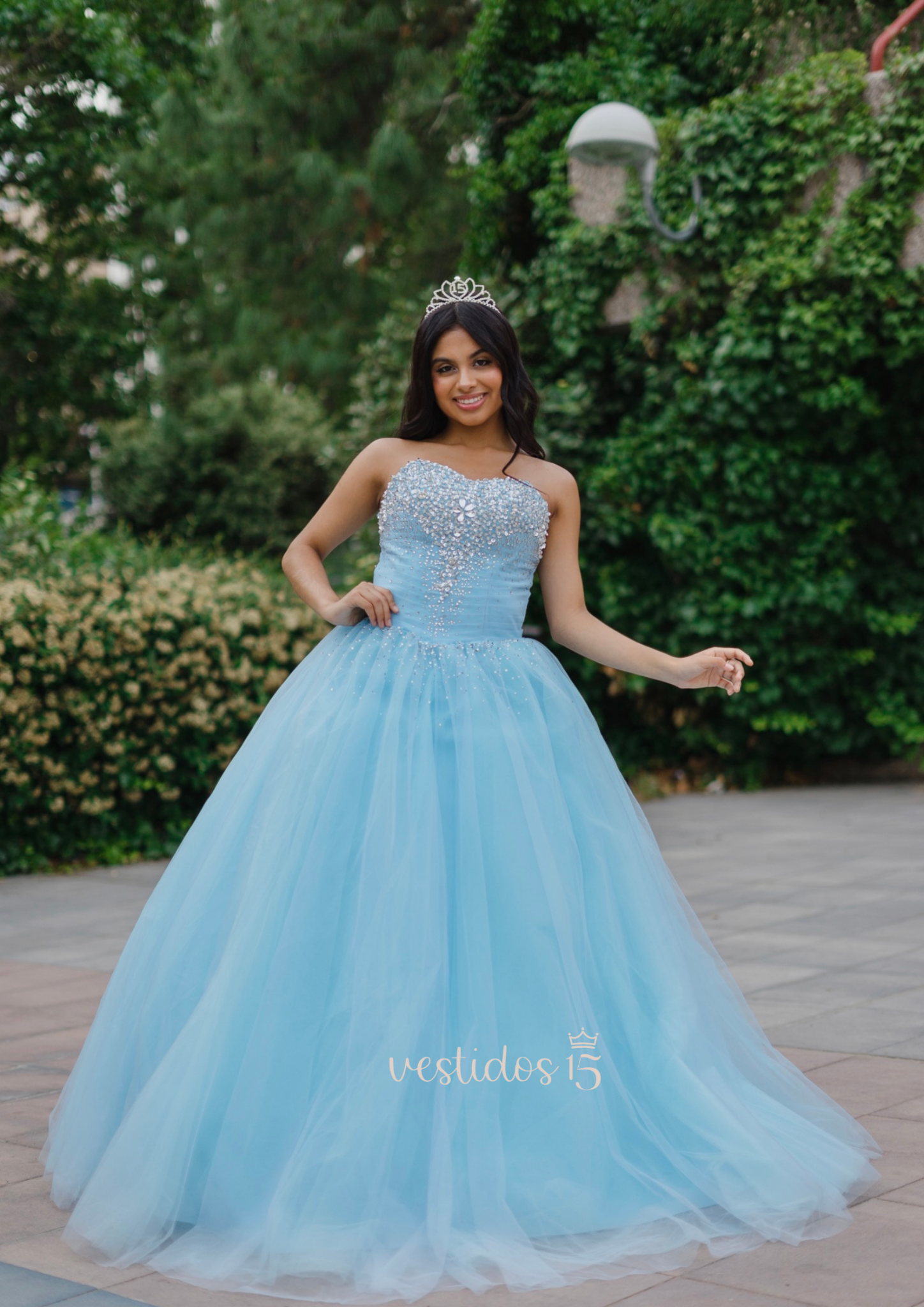 Alternative view of Vestido de Pedrería color Azul cielo