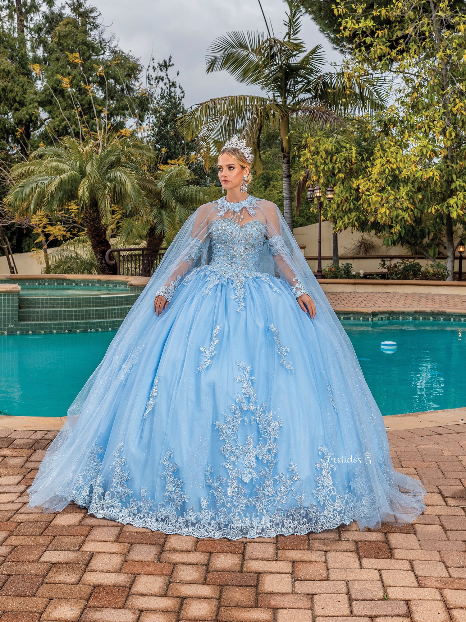 Vestido de 15 años Bahama Sofía Azul Cielo