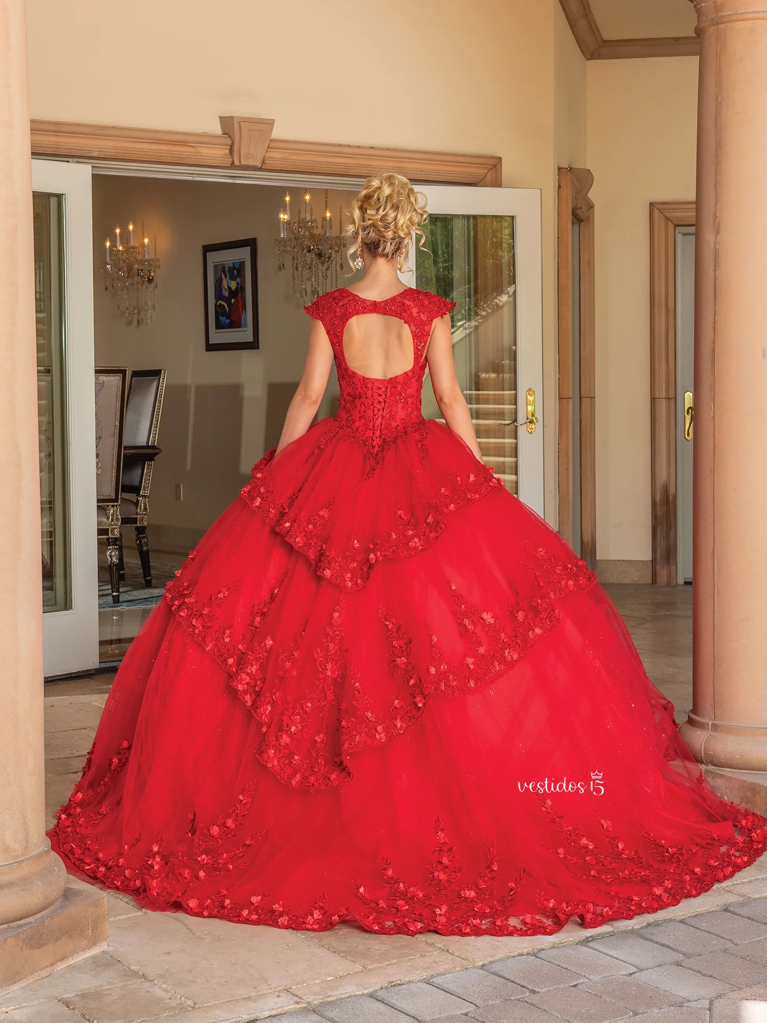 Alternative view of Vestido de 15 años Esencia Carmesí Floral Rojo