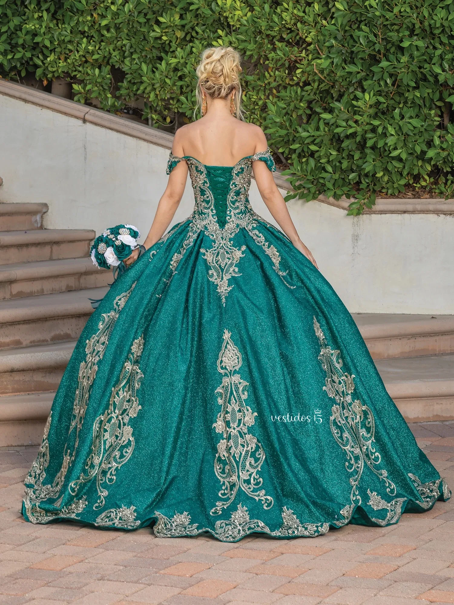 Alternative view of Vestido de 15 años Esencia Selva Verde Cazador