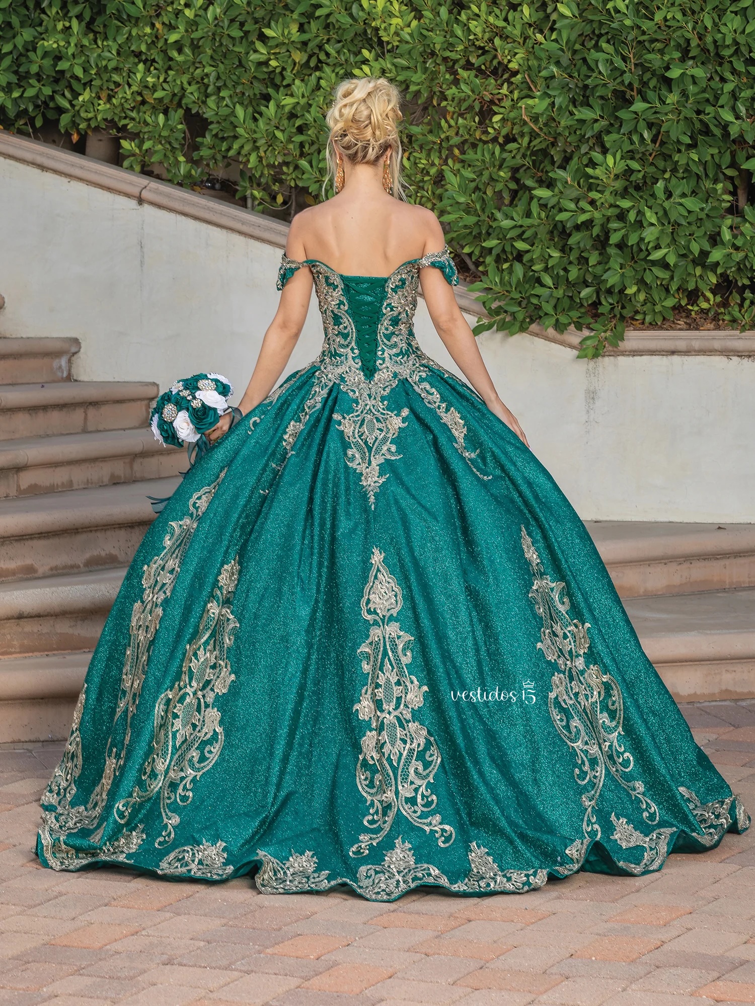 Alternative view of Vestido de 15 años Esencia Selva Verde Cazador