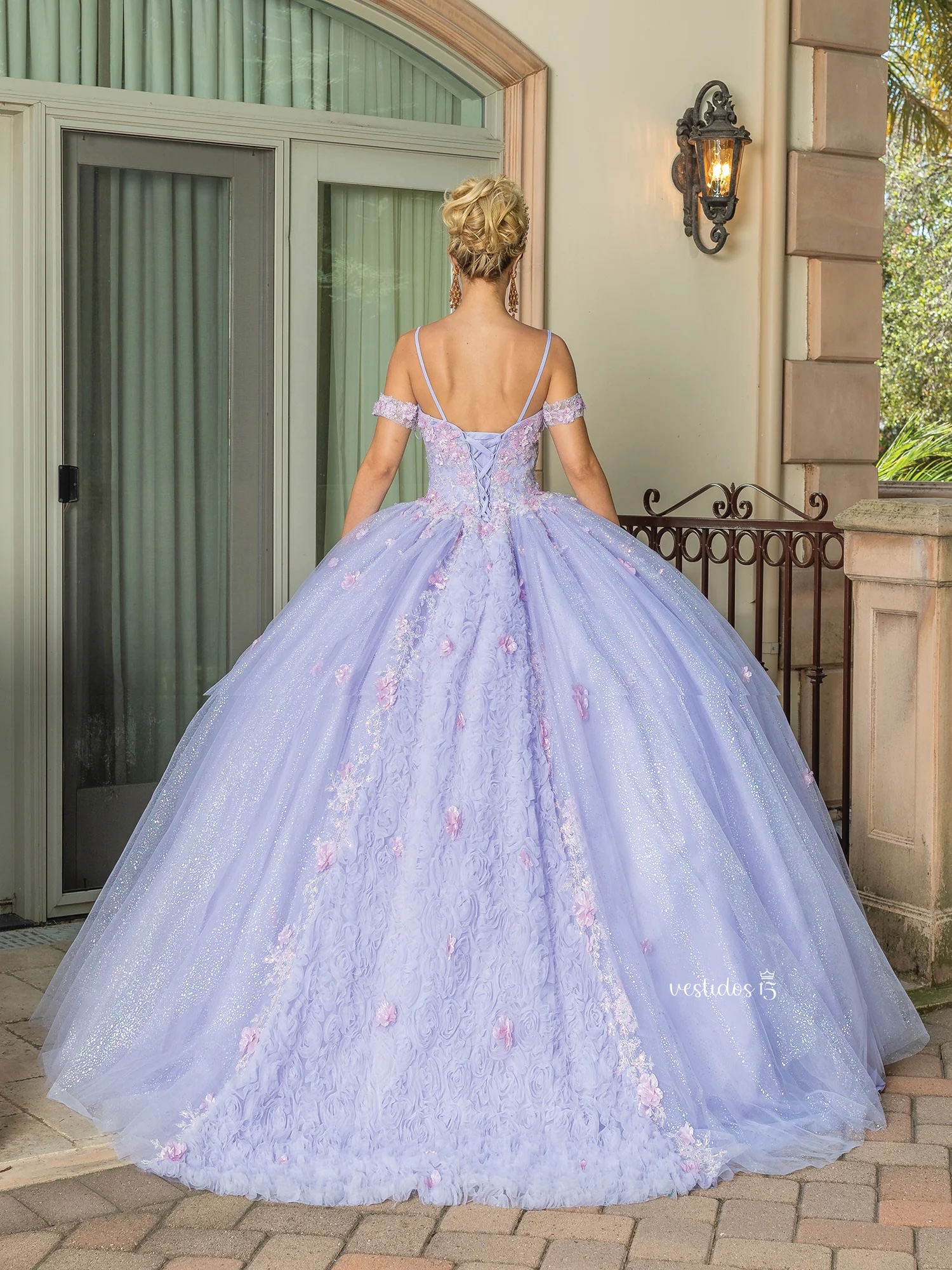 Alternative view of Vestido de 15 años Valeria Lila