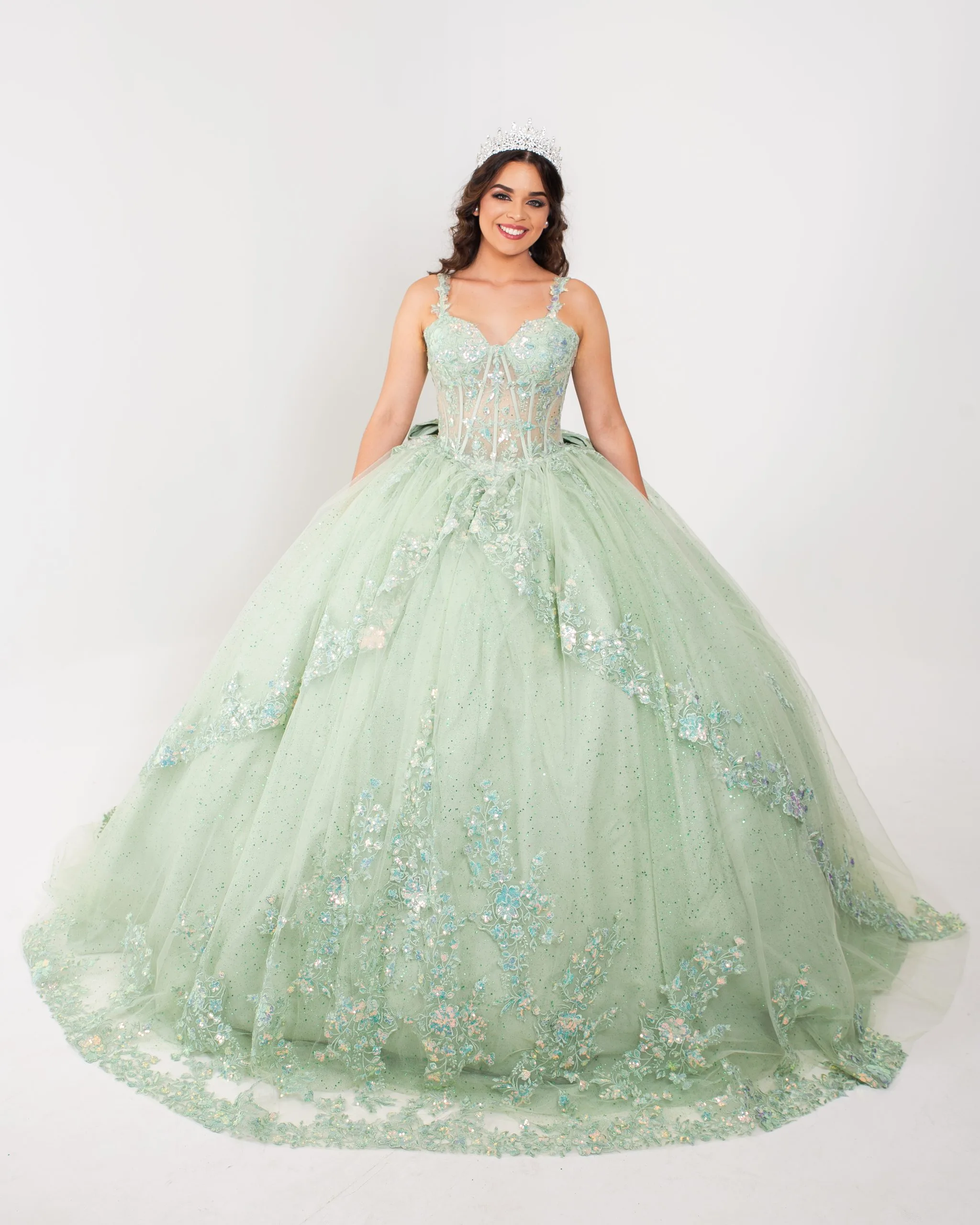 Vestido 15 verde giss — diseño exclusivo en Vestidos15
