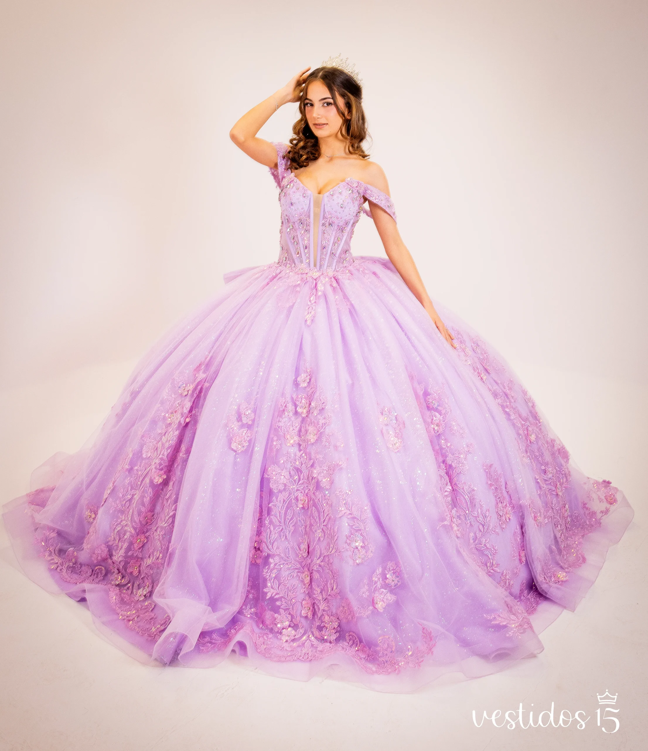 Alternative view of Vestido de 15 años en Alquiler Valeria Morado
