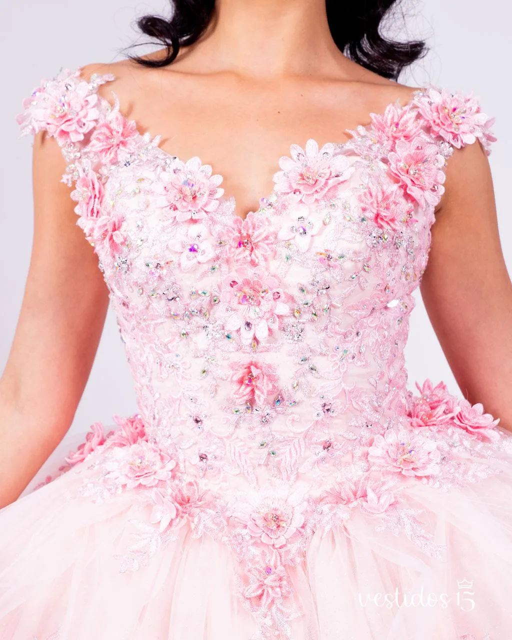 Vestido Melody Rosa en Alquiler - Imagen 4