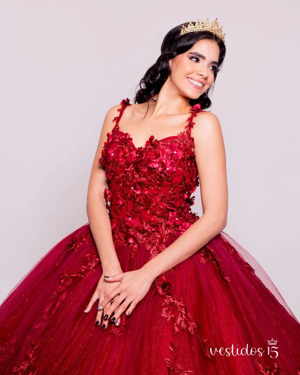 Vestido de 15 años Diana Rojo en Alquiler - Imagen 5