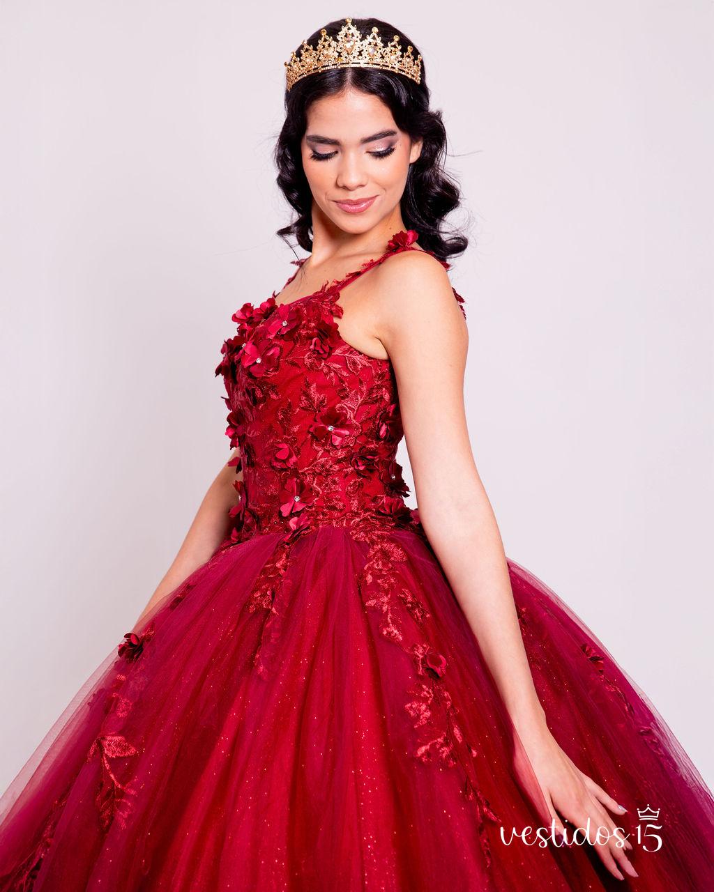 Alternative view of Vestido de 15 años Diana Rojo en Alquiler