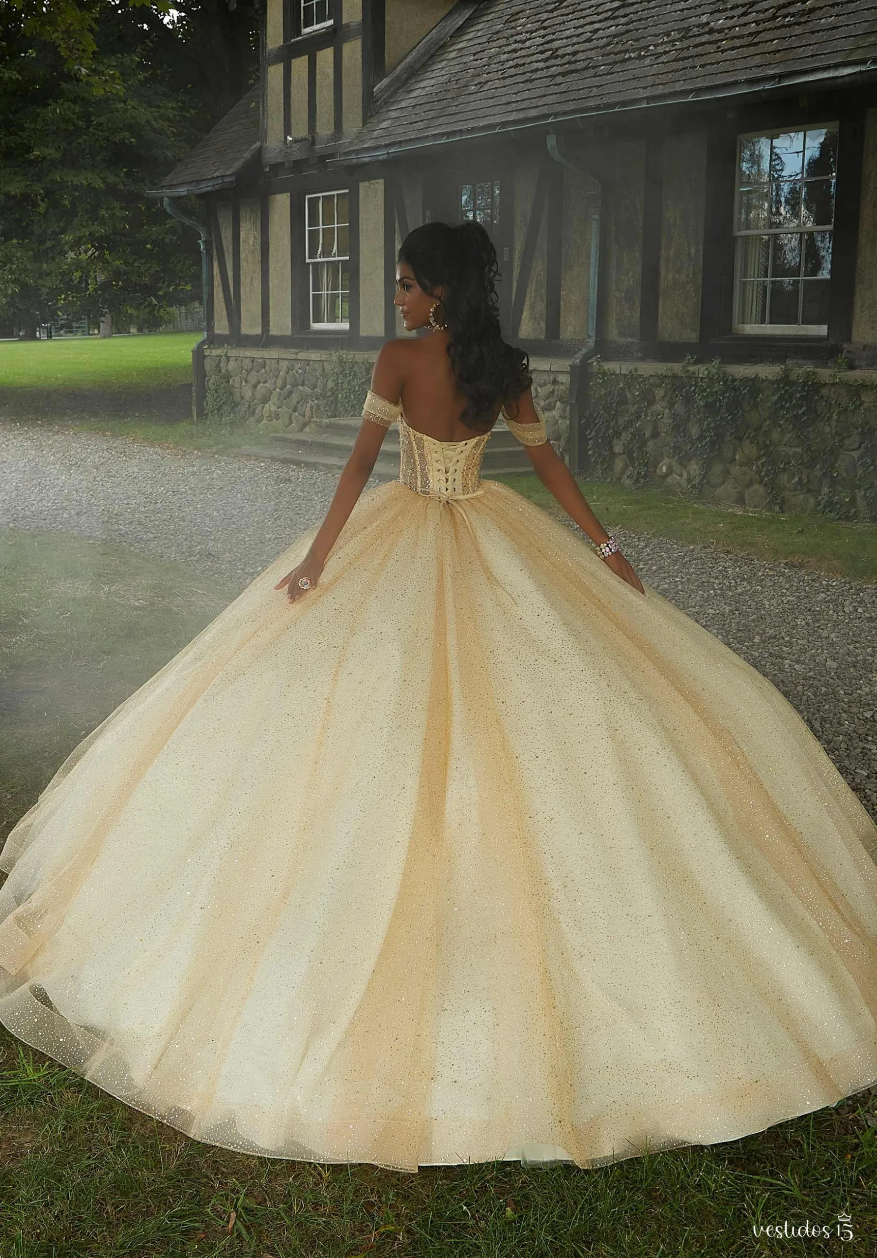 Vestido de 15 años Aleida Amarillo - Imagen 3