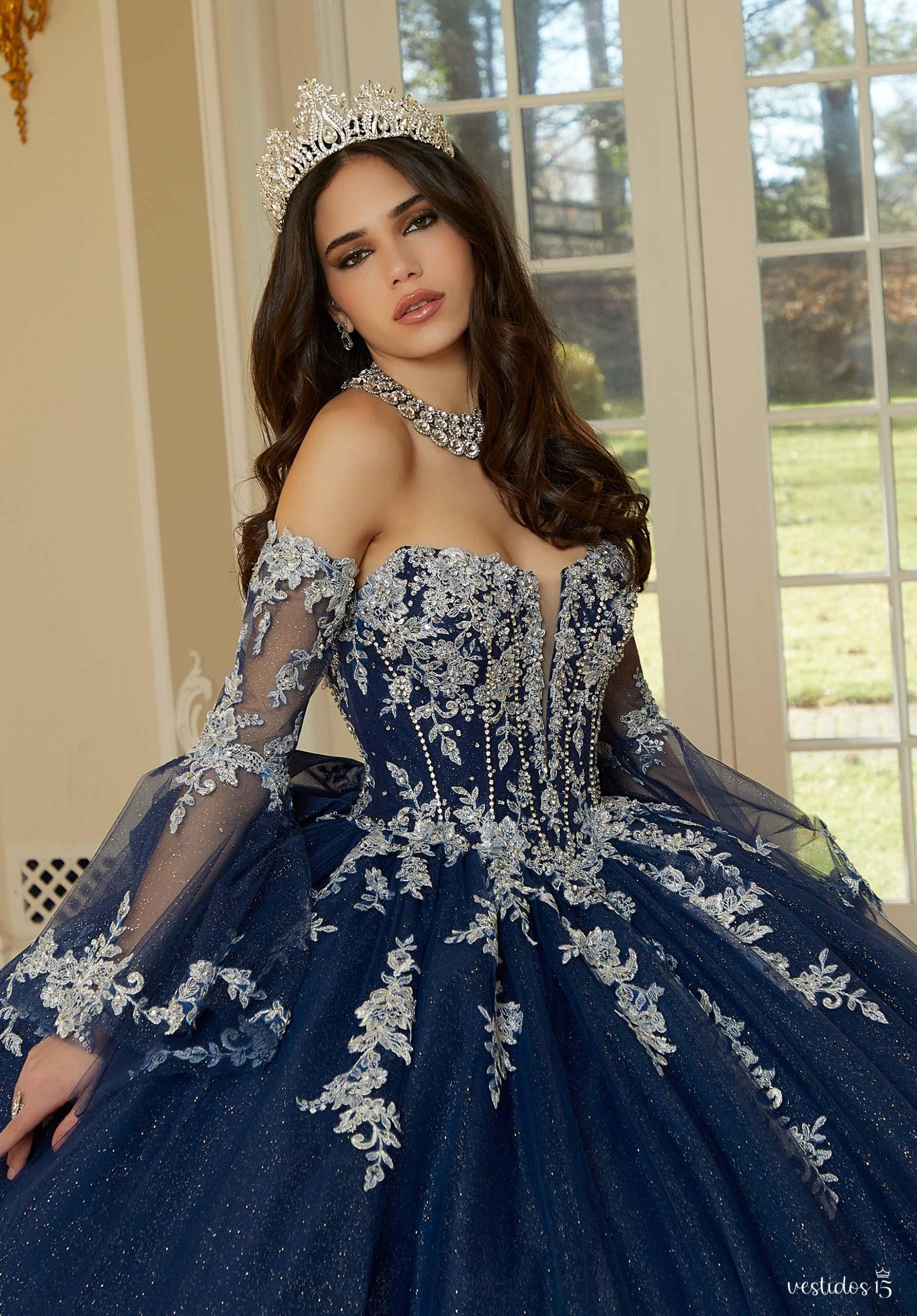 Alternative view of Vestido de 15 años Astrid Azul oscuro / Marino con plateado