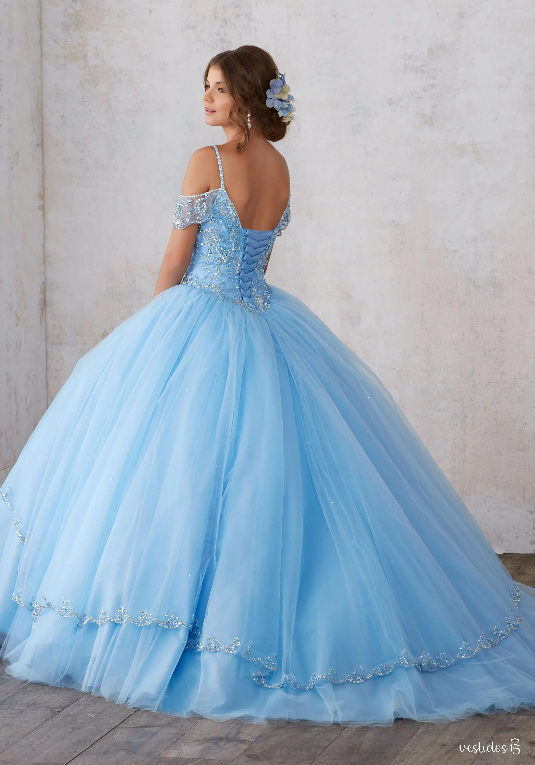 Alternative view of Vestido de 15 años Alma Azul