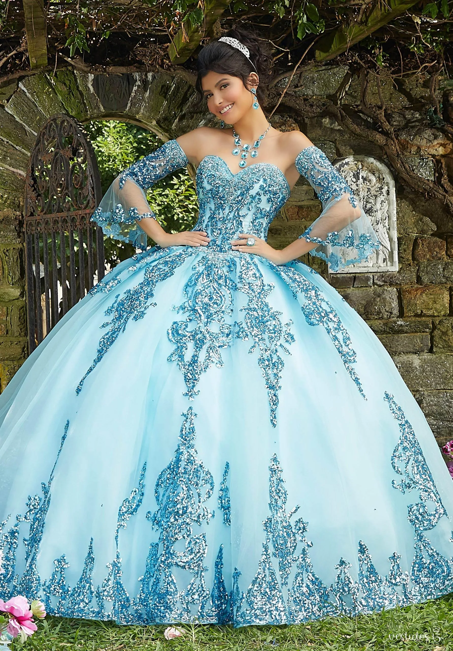 Vestido 15 azul aixa — diseño exclusivo en Vestidos15