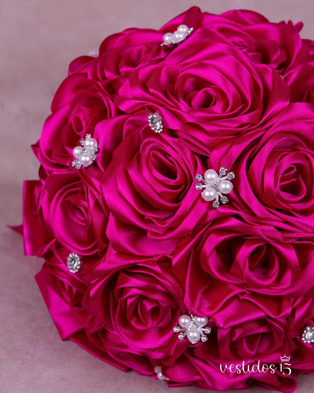 Alternative view of Ramo Fucsia