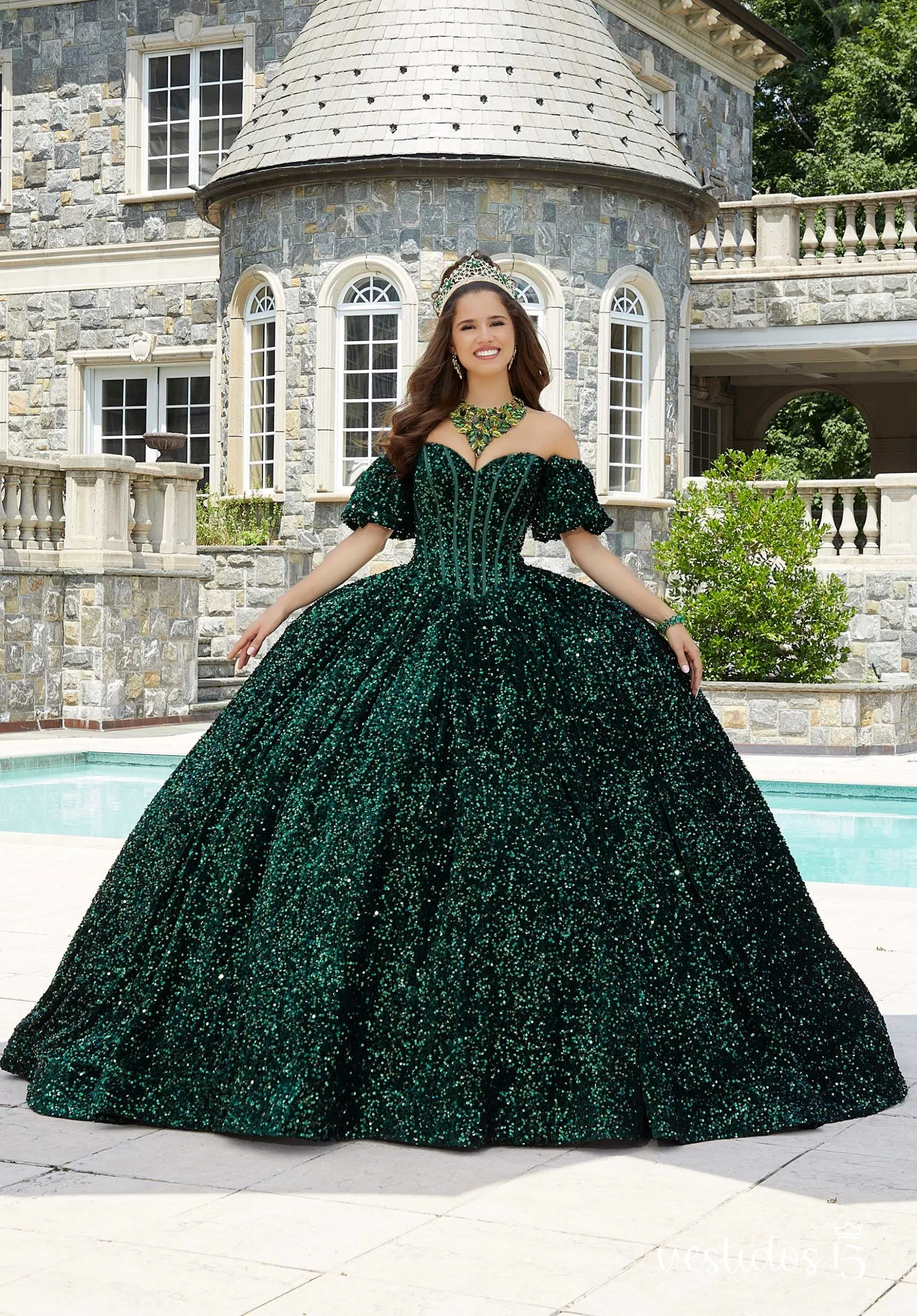 Vestido 15 verde laureana de alta calidad en Vestidos15