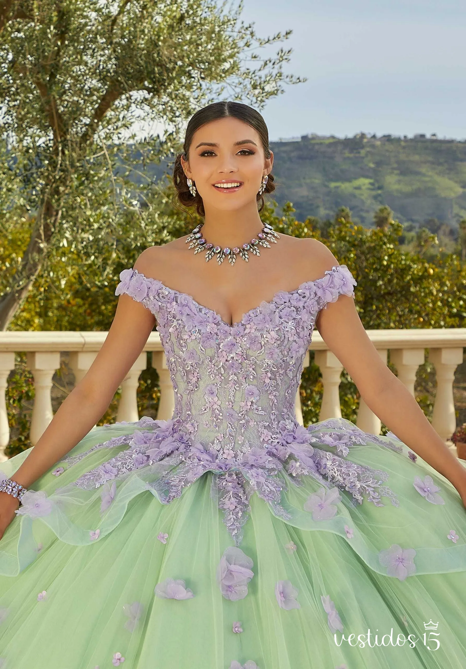 Alternative view of Vestido de 15 años Stephanie Bicolor Verde Menta y Lila