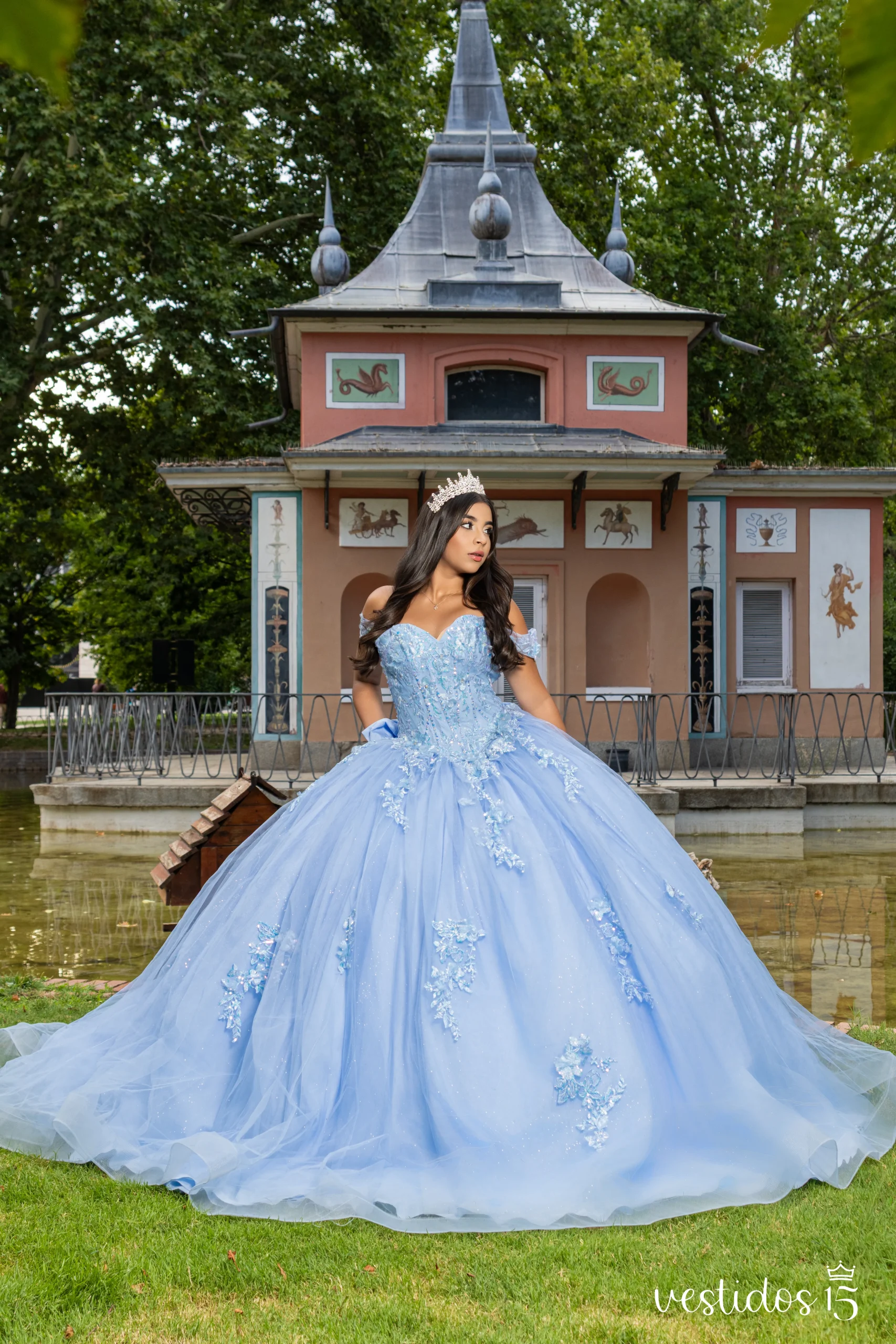Vestido de 15 años en Alquiler Domenica Celeste Vestido de 15 años en Alquiler Domenica Celeste - Imagen 5